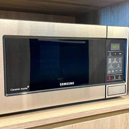 Stunning Riverview 1Bedroom Serviced Apt Χρυσή Ακτή Εξωτερικό φωτογραφία