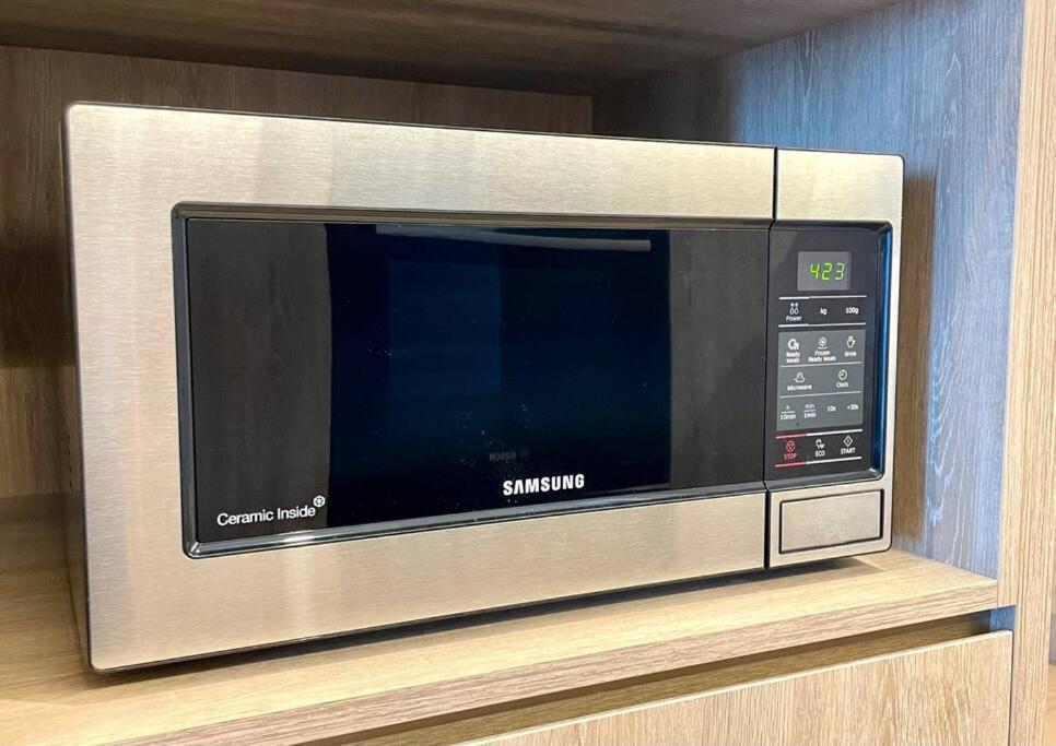 Stunning Riverview 1Bedroom Serviced Apt Χρυσή Ακτή Εξωτερικό φωτογραφία