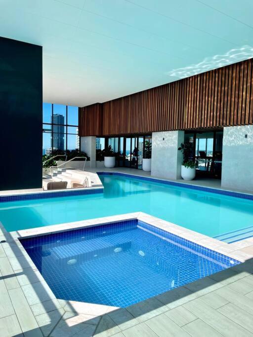 Stunning Riverview 1Bedroom Serviced Apt Χρυσή Ακτή Εξωτερικό φωτογραφία